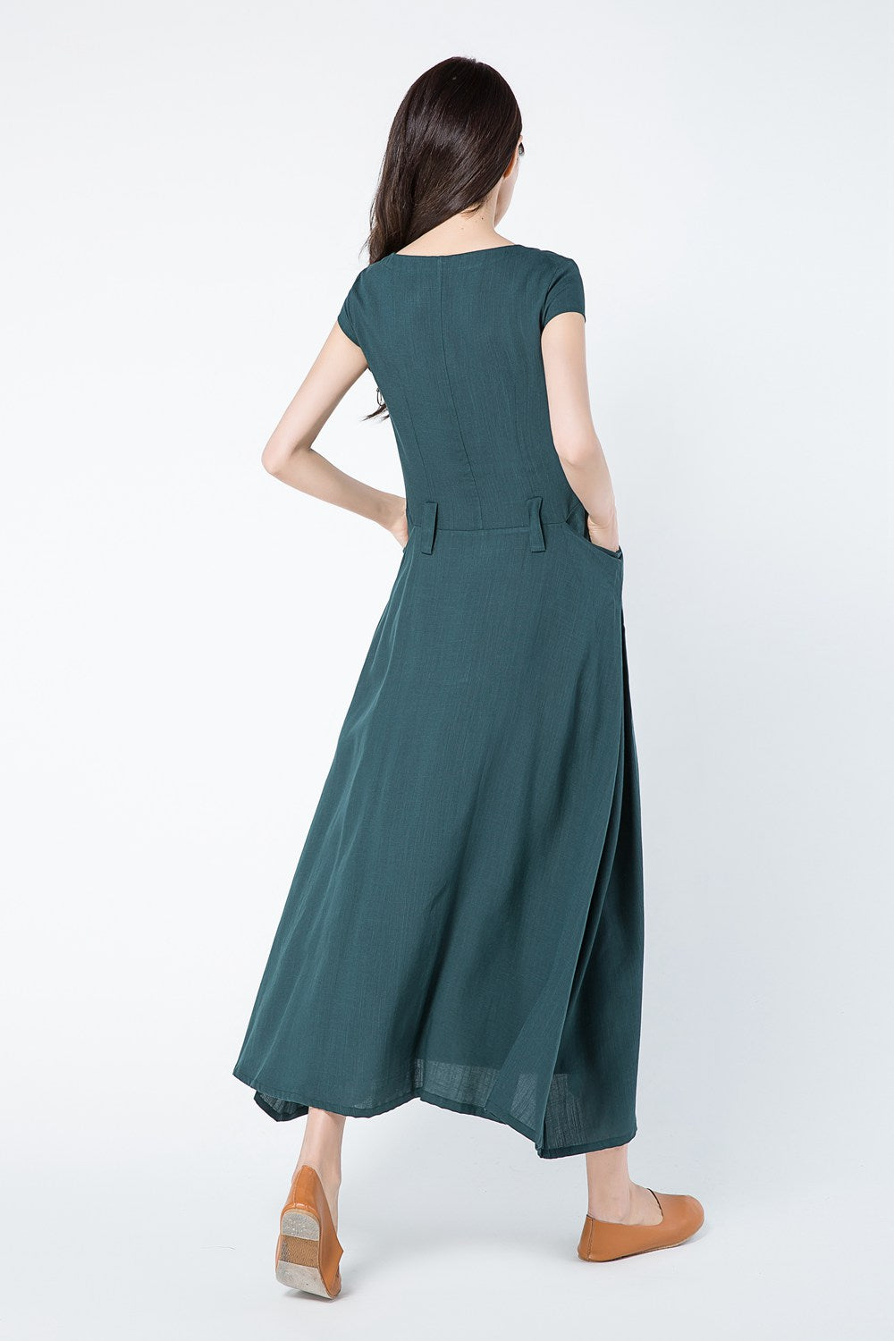 Green linen dress for summer with pockets c1087