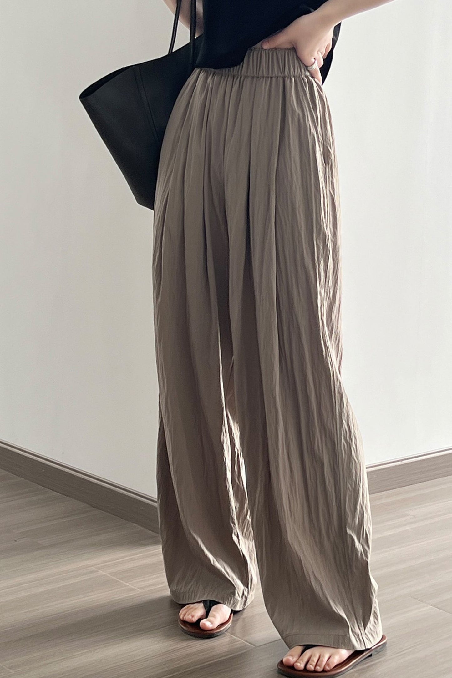 Lazy and loose fitting wide leg pants C3344