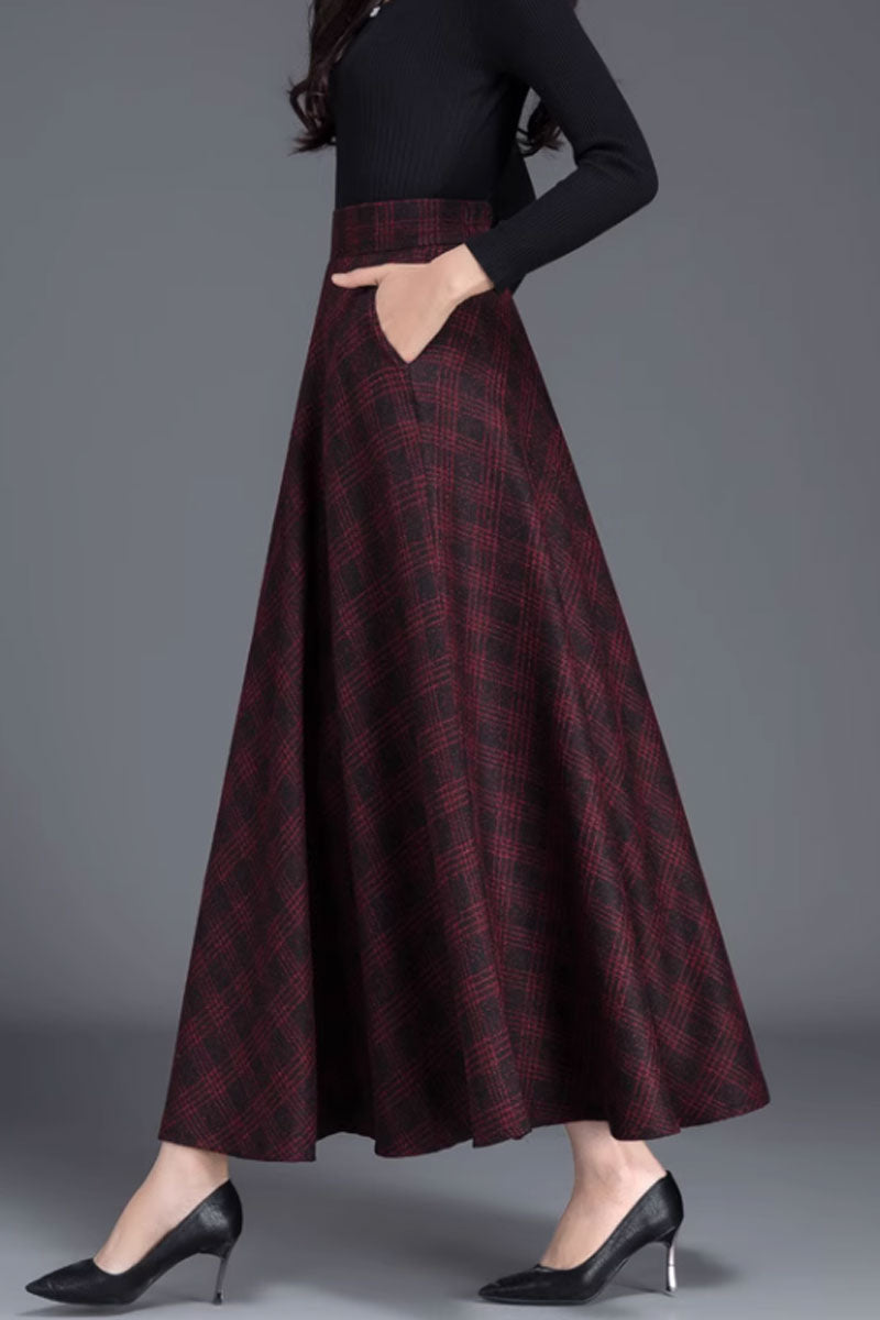 long plaid wool skirt with pockets C3765