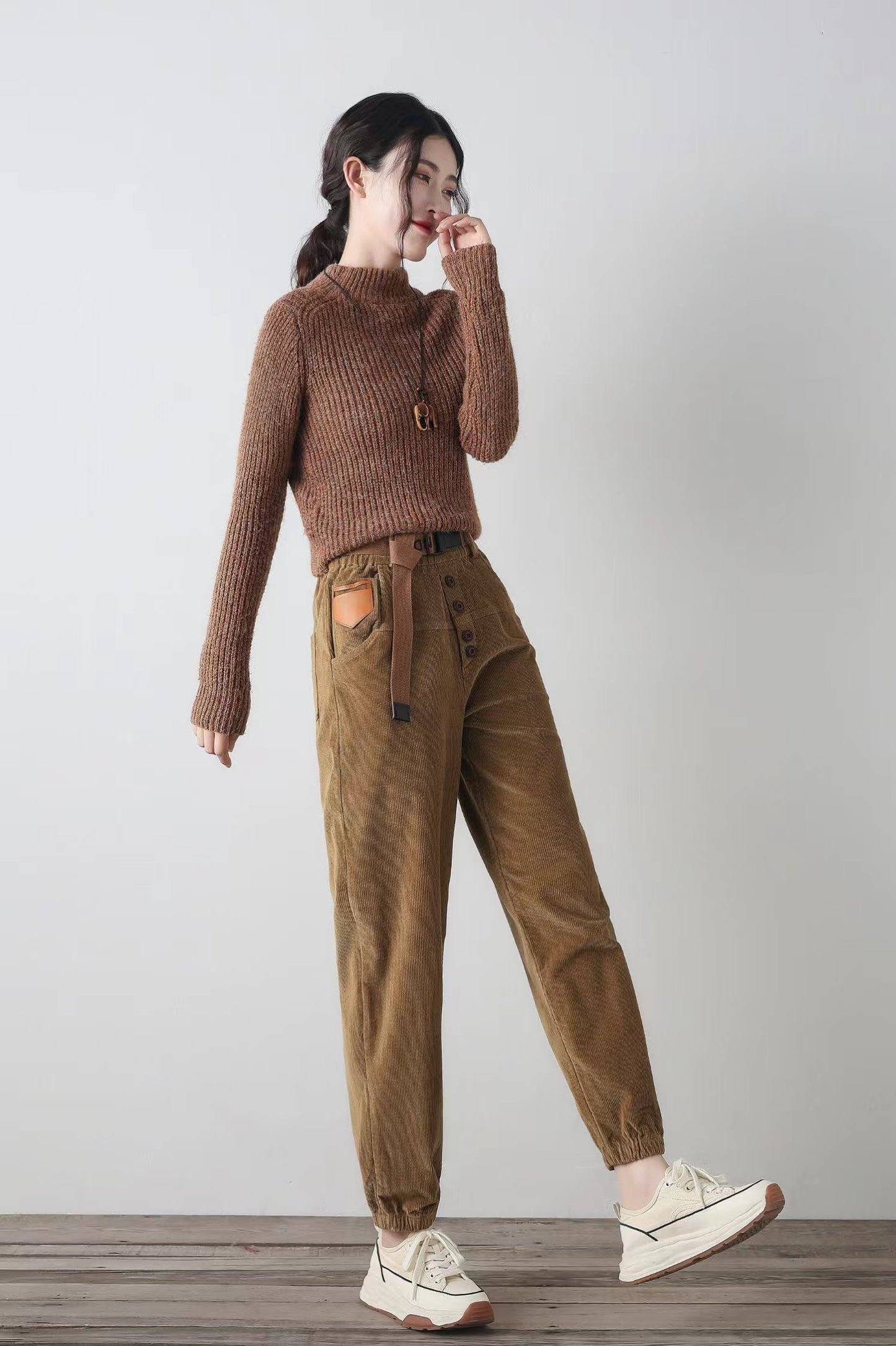 Long casual corduroy pants for women C4347