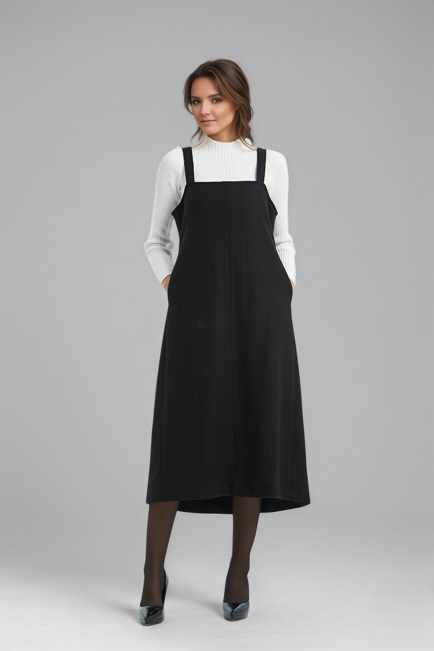 Long Sleeveless Black Wool Pinafore Dress C5141