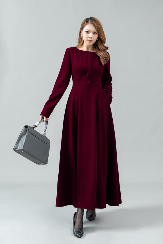 Army Green Wool Maxi Dress - A-Line Silhouette with Long Sleeves C5175
