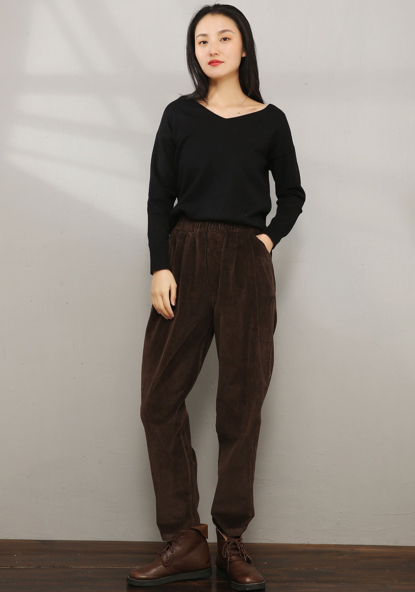 Brown Elastic Waist Corduroy Pants C196301