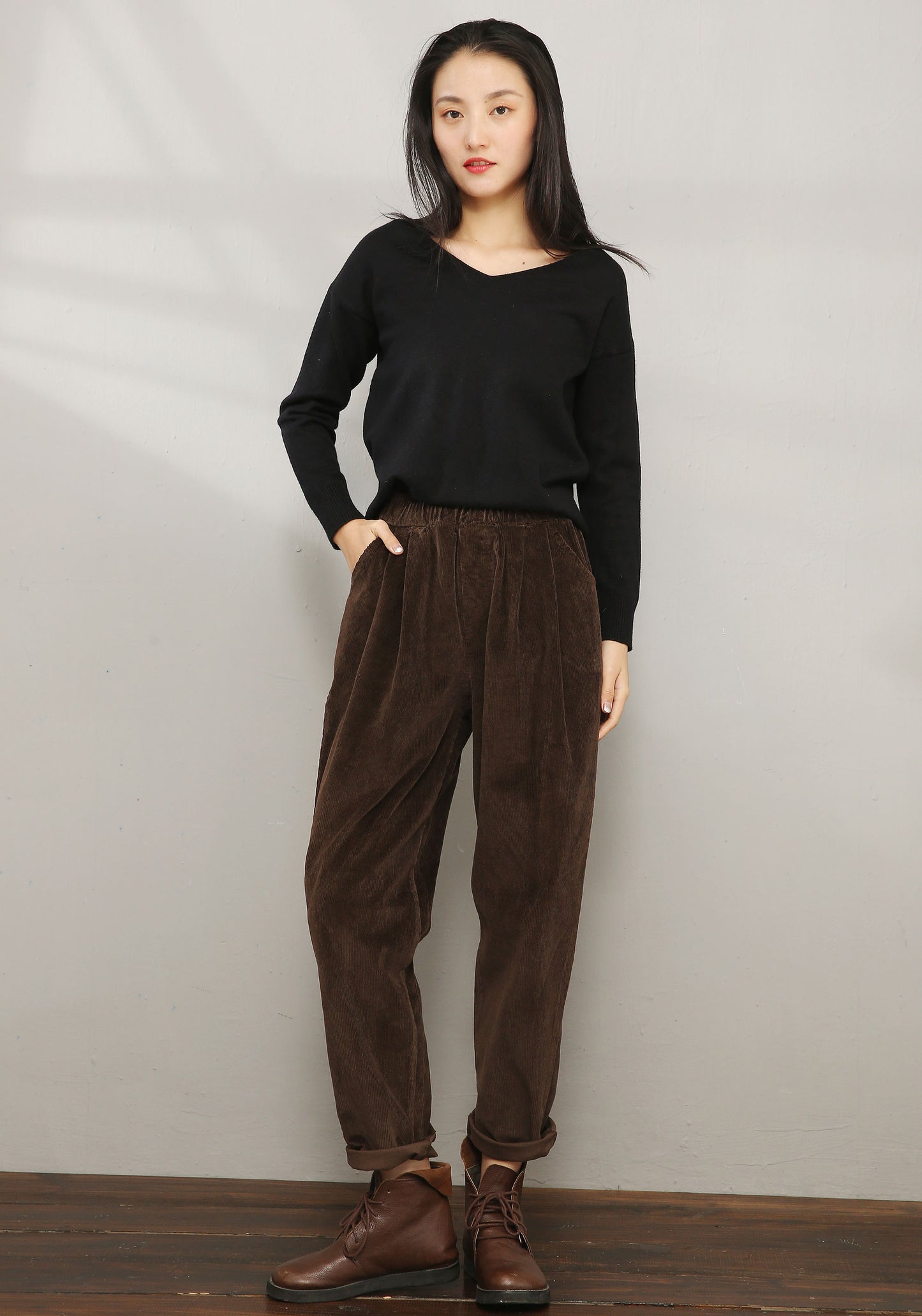 Brown Elastic Waist Corduroy Pants C196301
