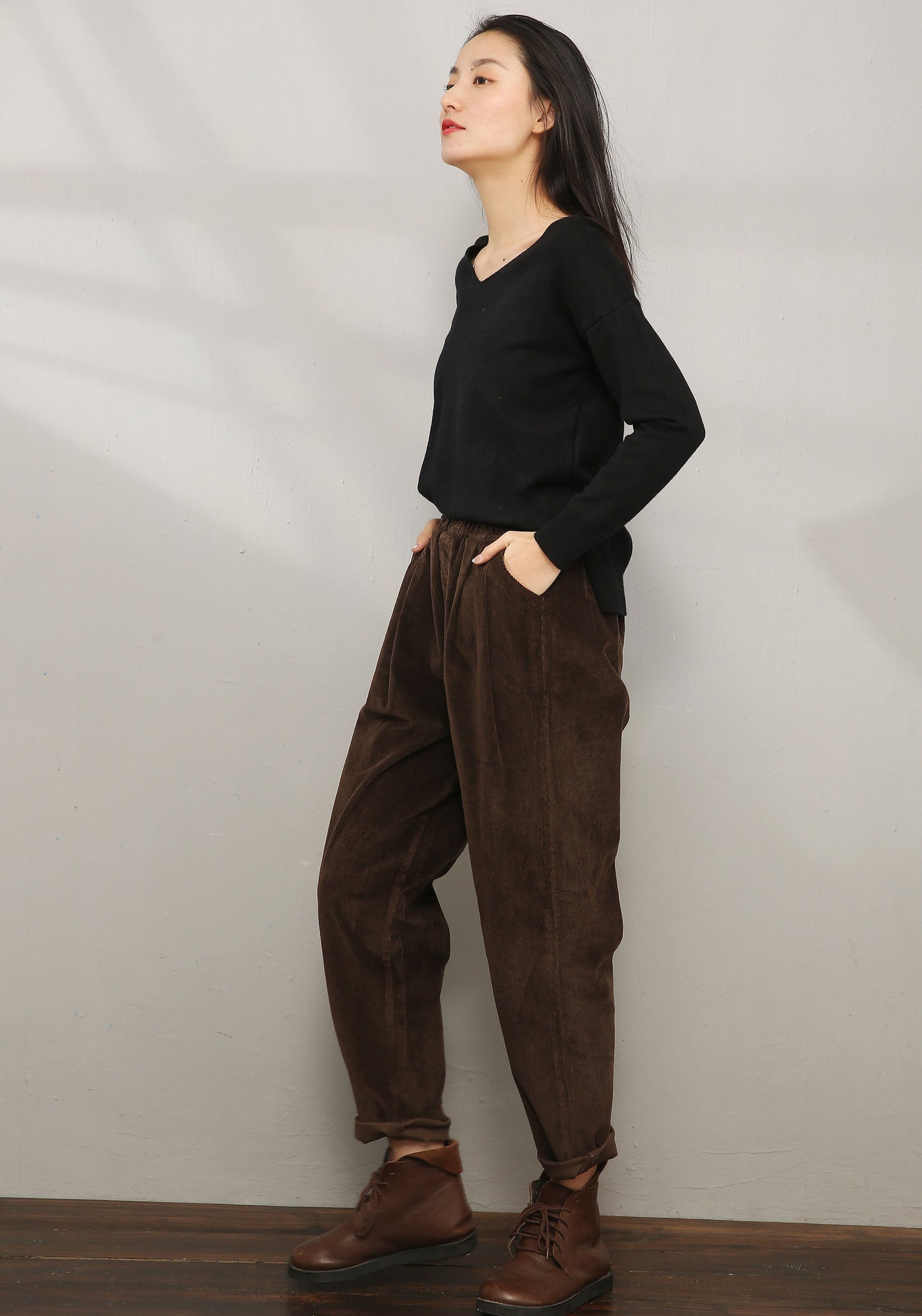 Brown Elastic Waist Corduroy Pants C196301