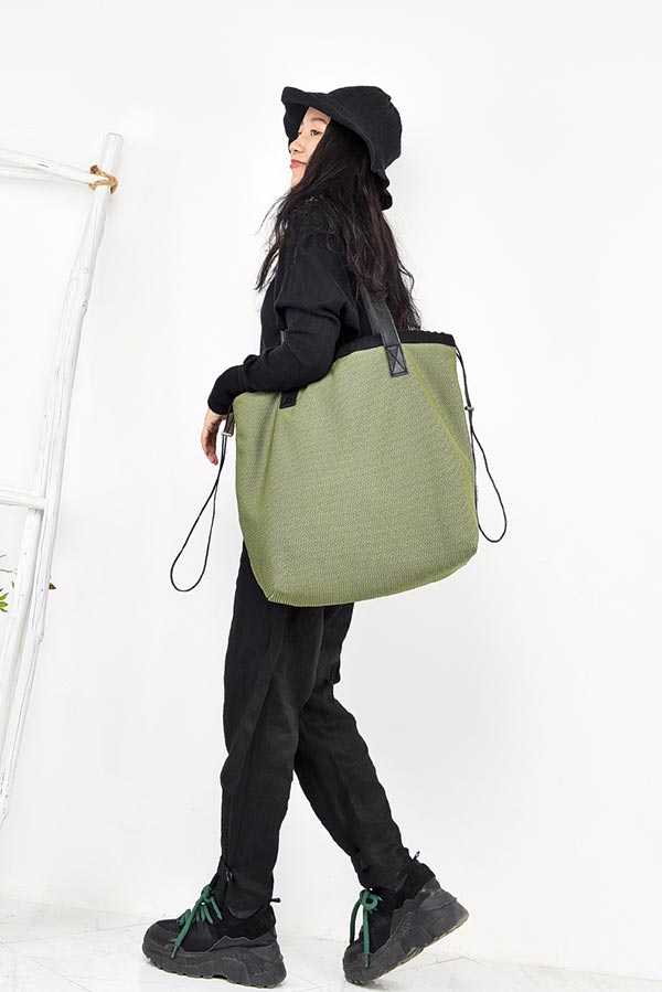 Hollow-out women's shoulder bag CYM021-190103