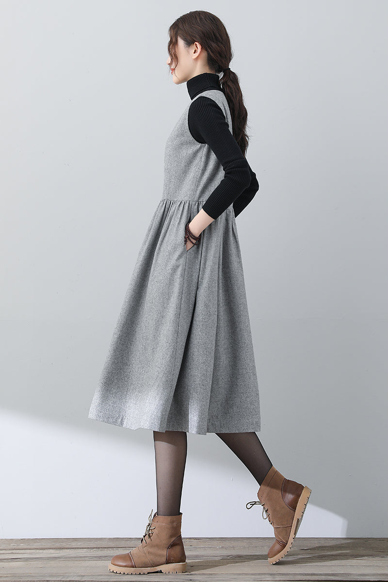 Women Gray Sleeveless Wool Dress C3025