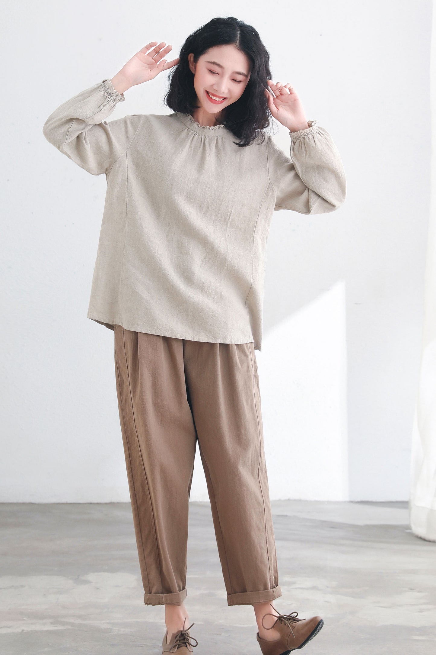 Back Buttons Long Sleeve Ruffle Linen Tops C2717
