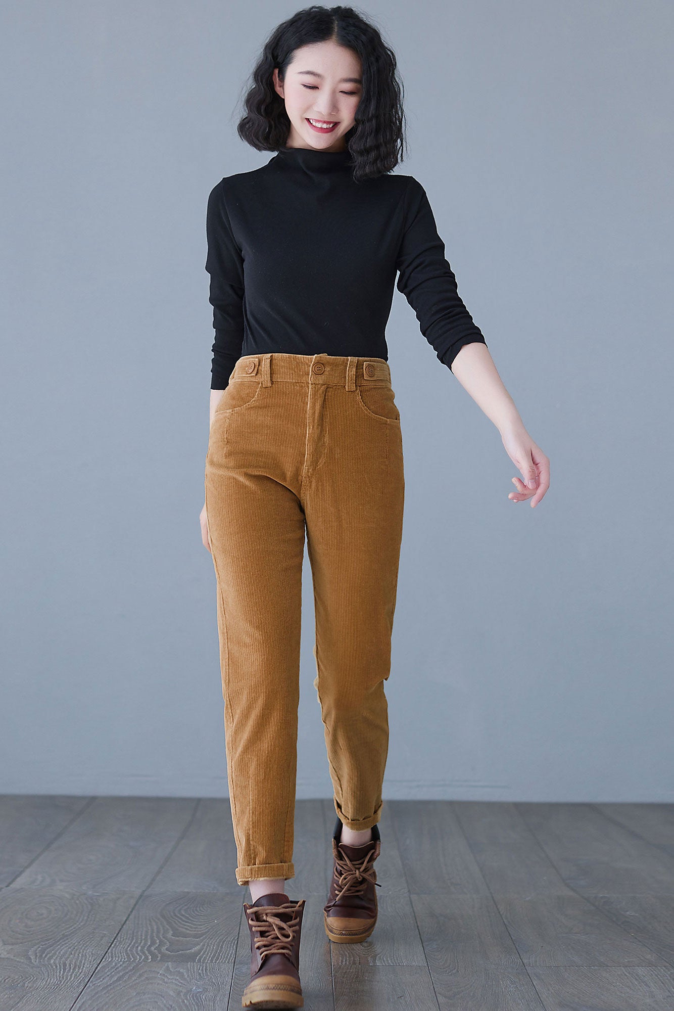 Loose Solid Corduroy Tapered Pants C2625