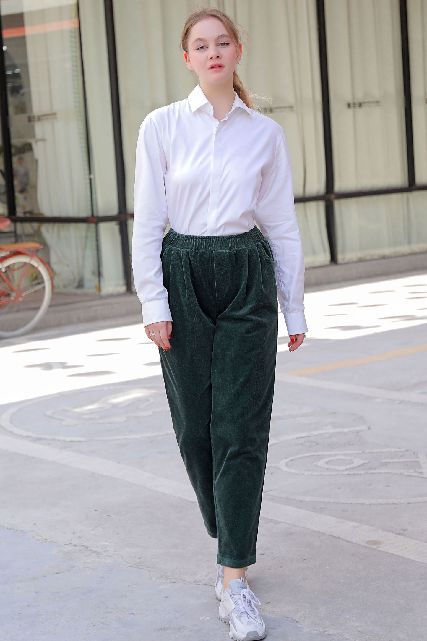 Black Elastic Waist Corduroy Pants C2765 YY05781