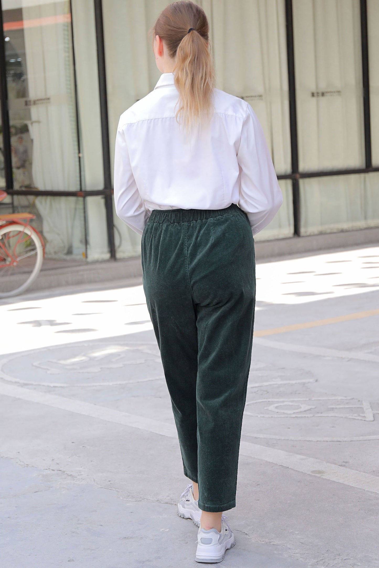 Black Elastic Waist Corduroy Pants C2765 YY05781