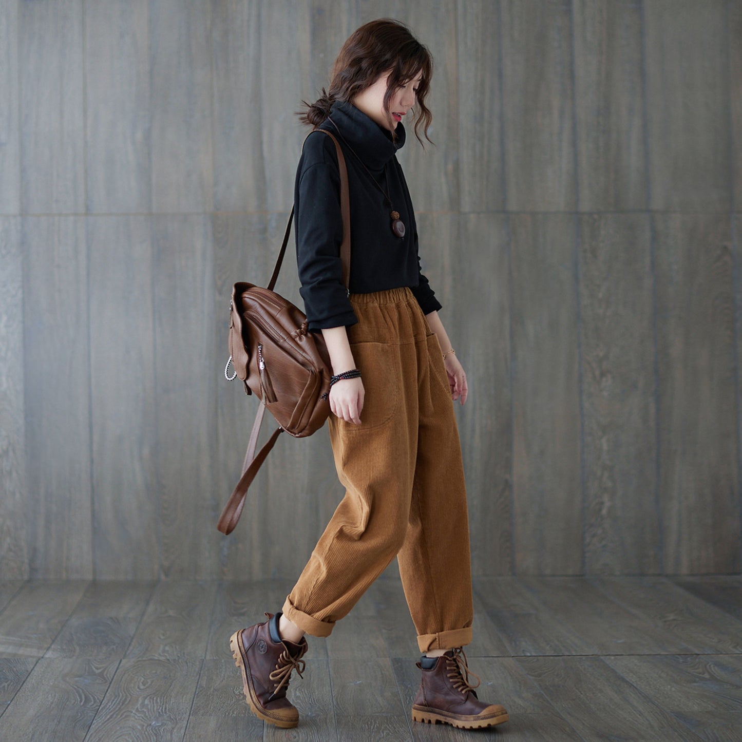 Brown Casual Elastic Waist Corduroy Pants C181801