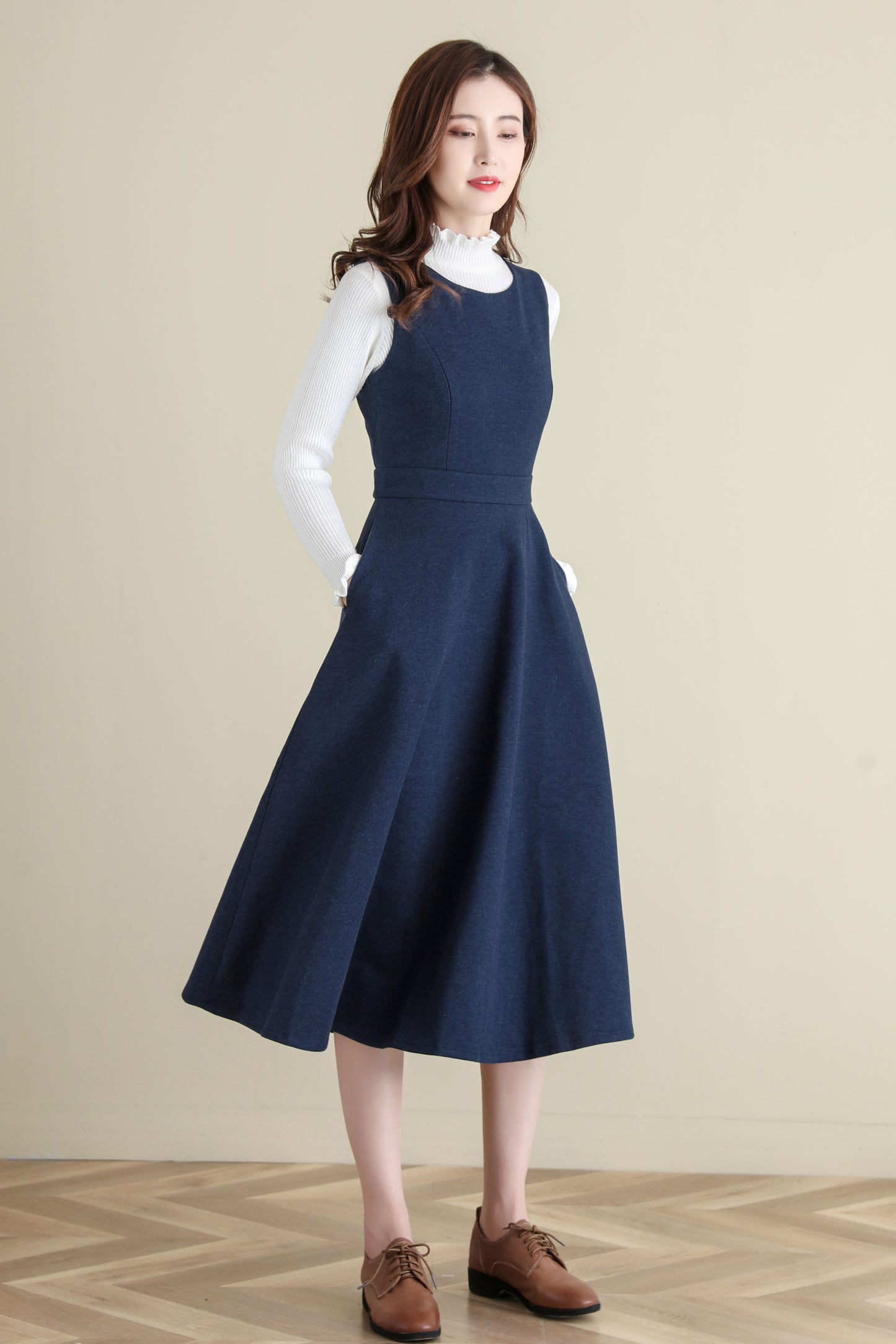 Sleeveless Wool blue Midi Dress C2517