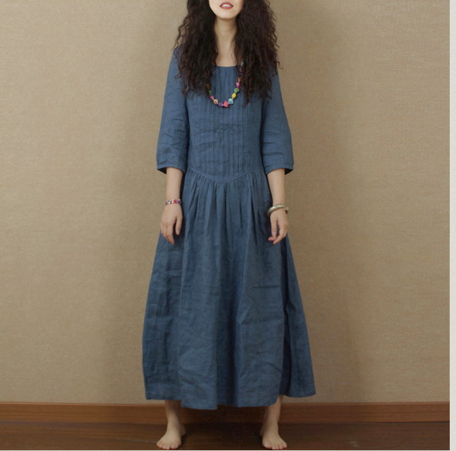 Long linen skirt with full waist and seven minute sleeves 190229