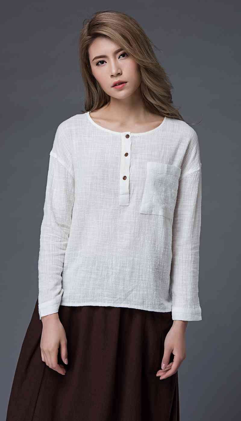 Linen crop top, linen top, white linen top, long sleeve top, white linen blouse, summer top, pocket top with long sleeves, loose top C859