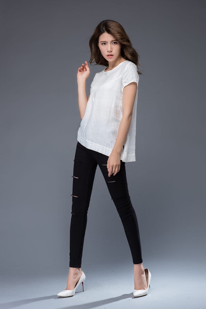 White linen T-shirt, irregular T-shirt, round neck ,loose fit T- Shirt, casual women T-shirt C949