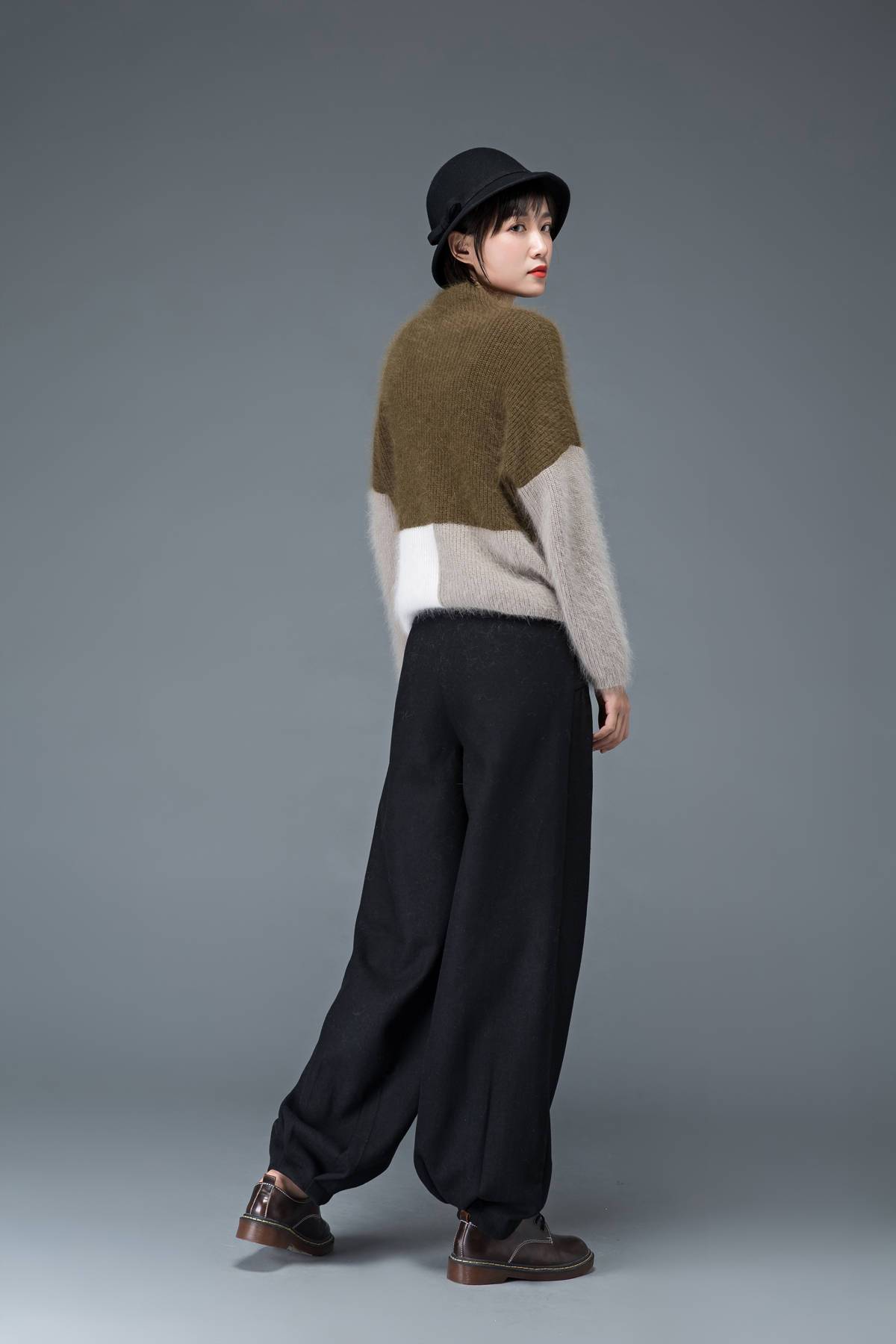 Long casual black winter wool pants C1179