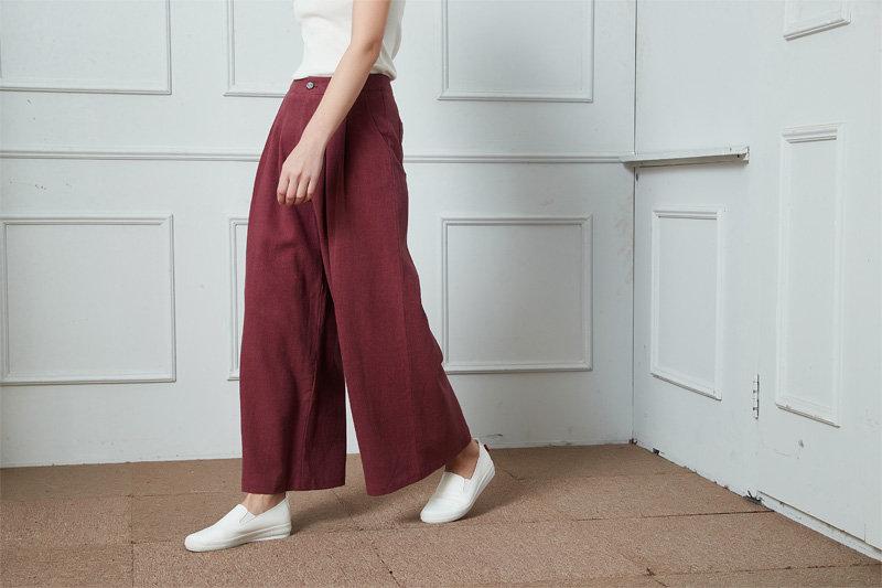 High Waisted Wide Pants, Linen Pants, Wide Leg Pants, red pants, pleated culottes, Zip front Buttoned Front Pleated Wide Leg Pants C1399