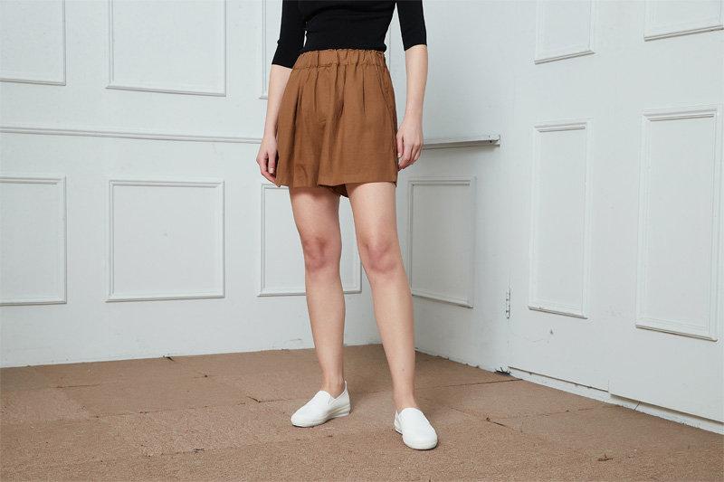 Brown linen short, Linen shorts, Womens linen shorts, Elastic Waist shorts, Summer shorts with side pockets, High waist Linen Shorts C1392