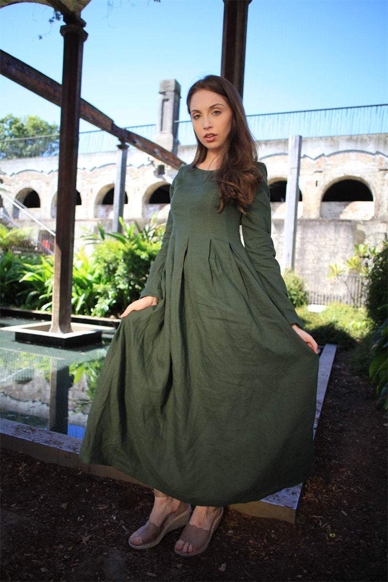 Linen dress, green linen dress, Semi-Fitted Long Maxi Plus Size Long-Sleeved Spring/Summer Woman's Dress with Round Scoop Neckline C1500