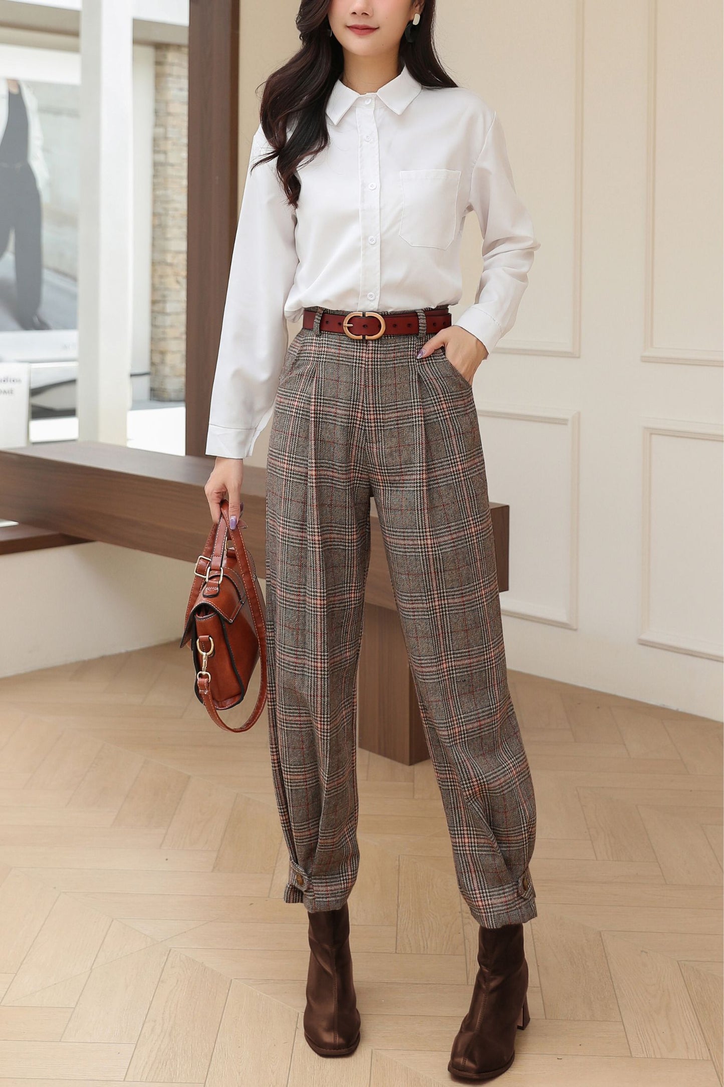 Plaid Wool Tapered Pants for Women C5189