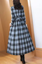 Load image into Gallery viewer, Women&#39;s Autumn and winter plaid coat C4256
