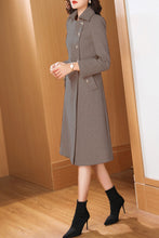 Load image into Gallery viewer, Women&#39;s Autumn and winter wool coat C4233
