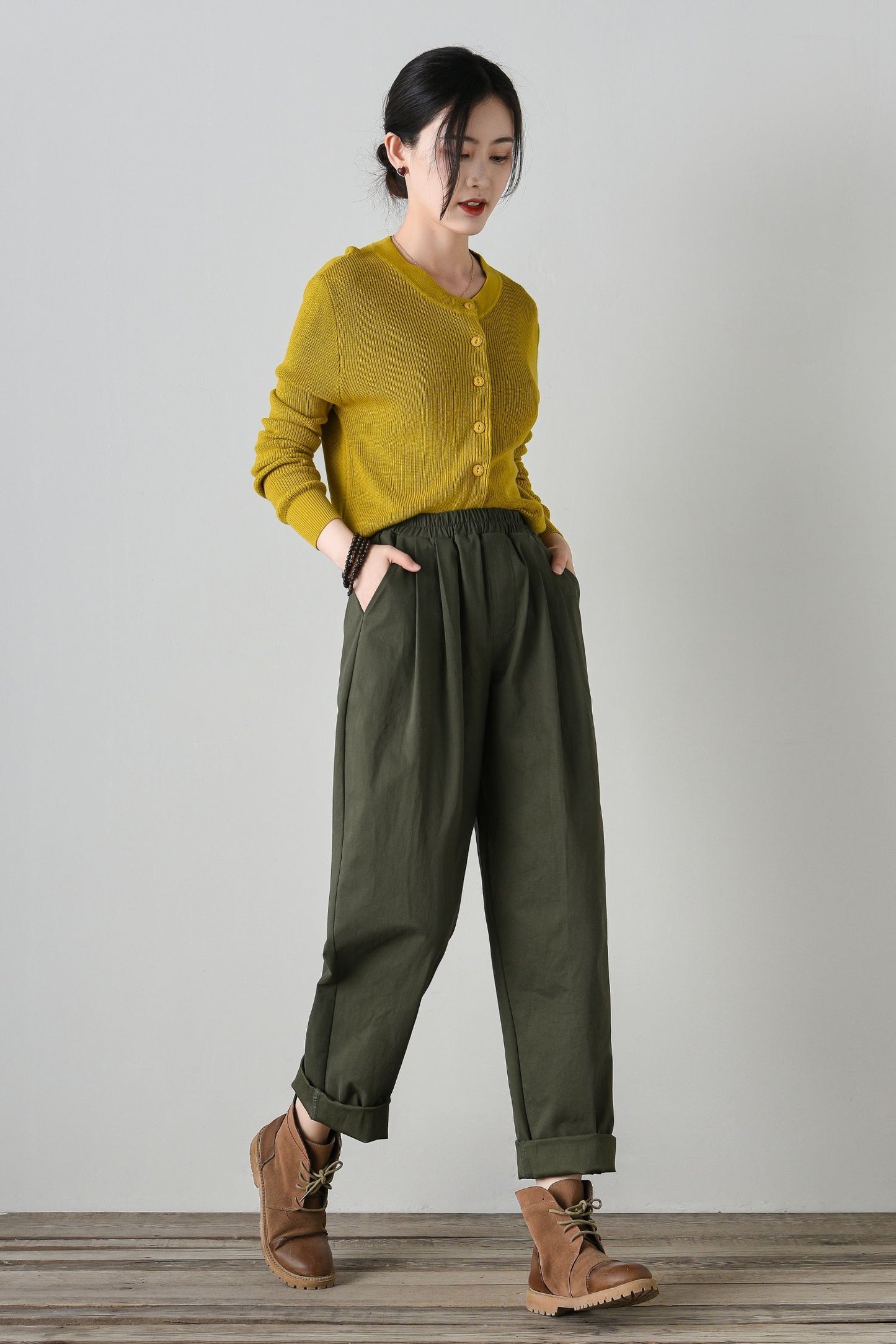 Elastic waist loose fitting cotton pants women C4701