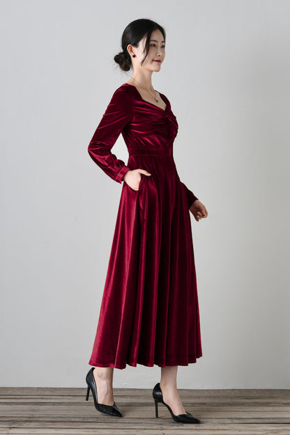 Elegant Burgundy Velvet Long Dress C4699