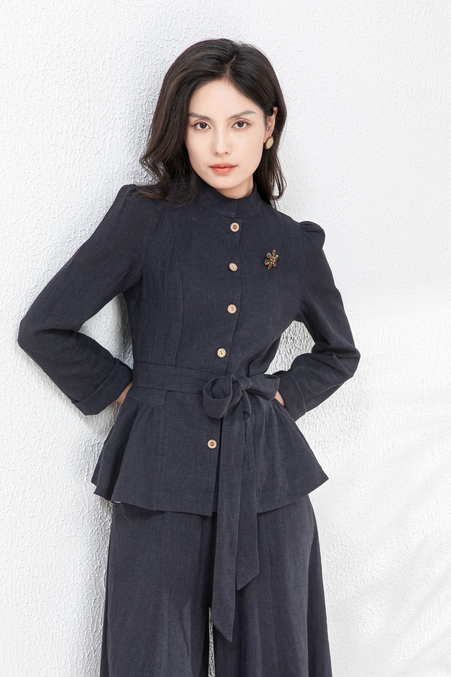 Versatile Cotton-Linen Jacket in Elegant Navy for Effortless Spring Style c4762