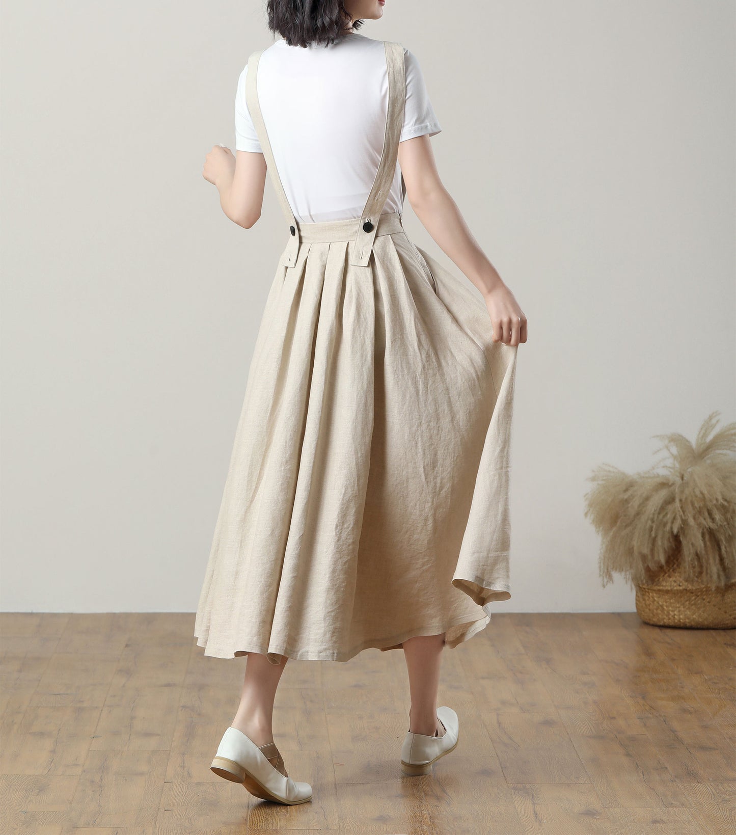 Summer pinafore linen dress with pockets C3230