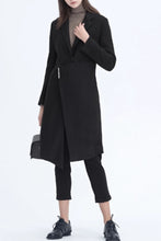 Load image into Gallery viewer, Patchwork long black wool coat women C4602
