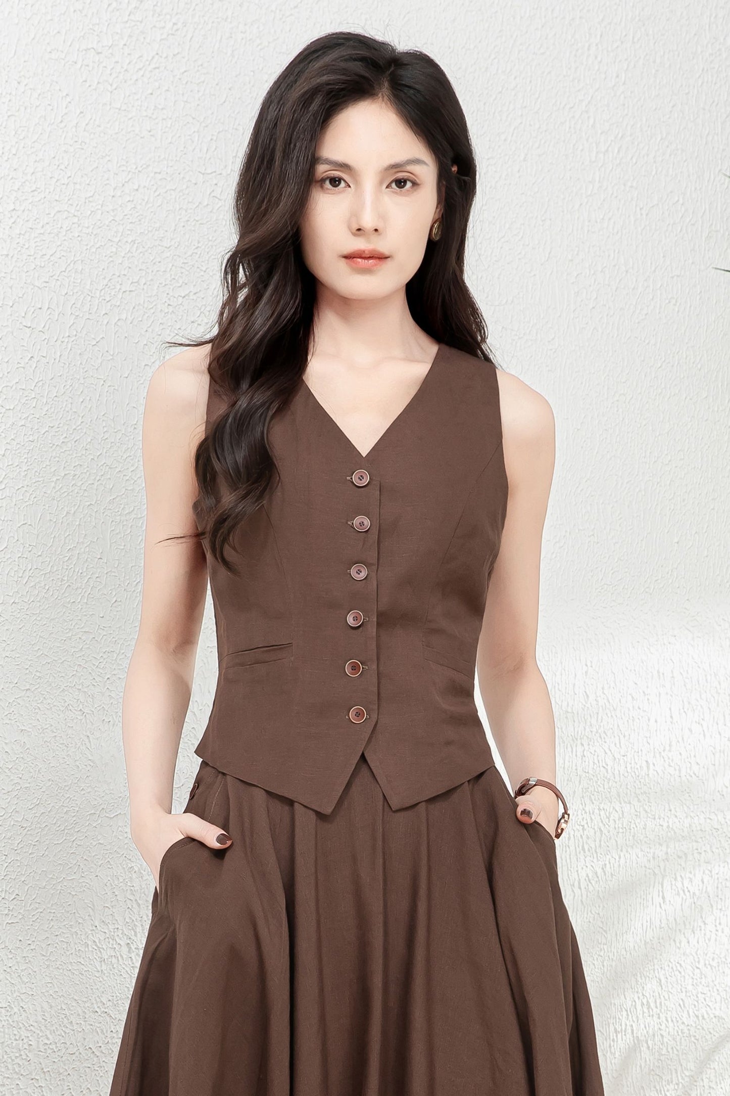 Women sleeveless brown linen vest C4765