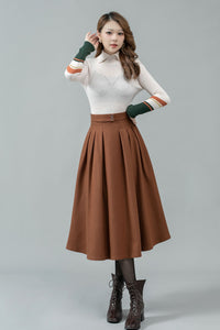 Pleated midi winter wool skirt with pockets C4445