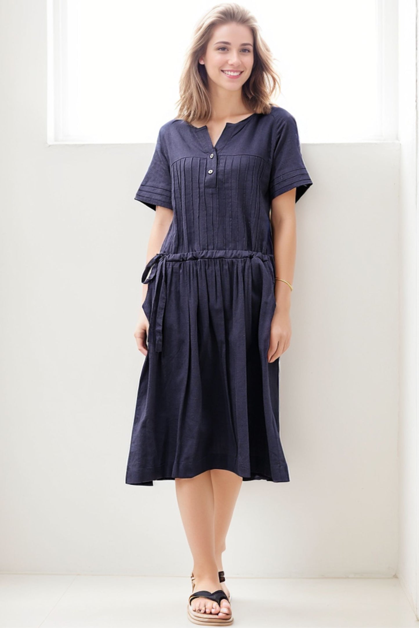 Casual Navy Blue Short-Sleeved Pleated Mid-Length Dress for Women C268