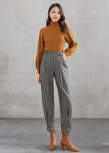 Load image into Gallery viewer, Gray Wool Tapered Pants C4462
