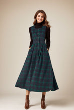 Load image into Gallery viewer, Womens Plaid Wool Dress C4326
