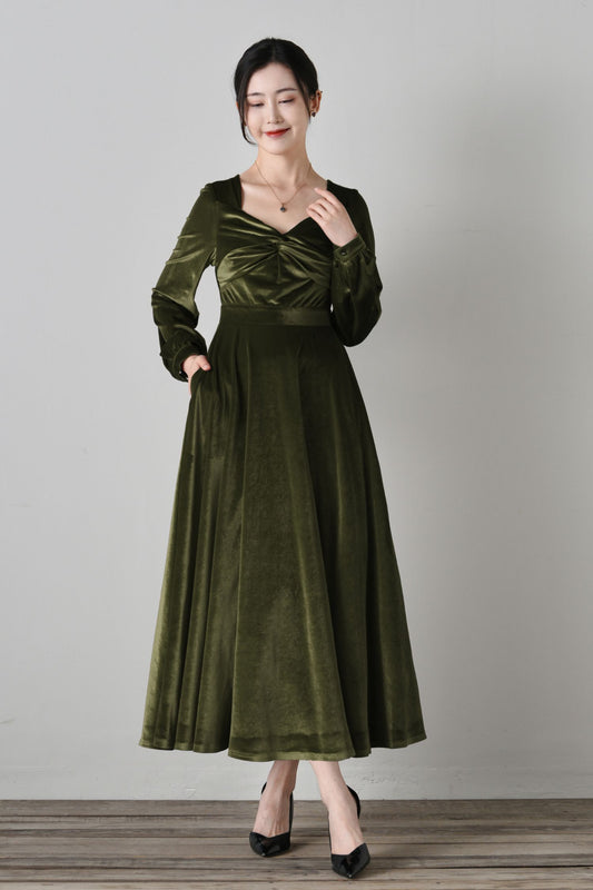 Elegant Green Velvet Long Dress C5454