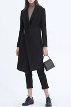 Load image into Gallery viewer, Patchwork long black wool coat women C4602
