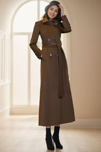 Load image into Gallery viewer, Womens Medium-length Brown coat C4070
