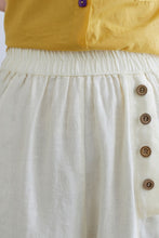 Load image into Gallery viewer, White Linen Casual Cropped Elastic Waist Pants C2294
