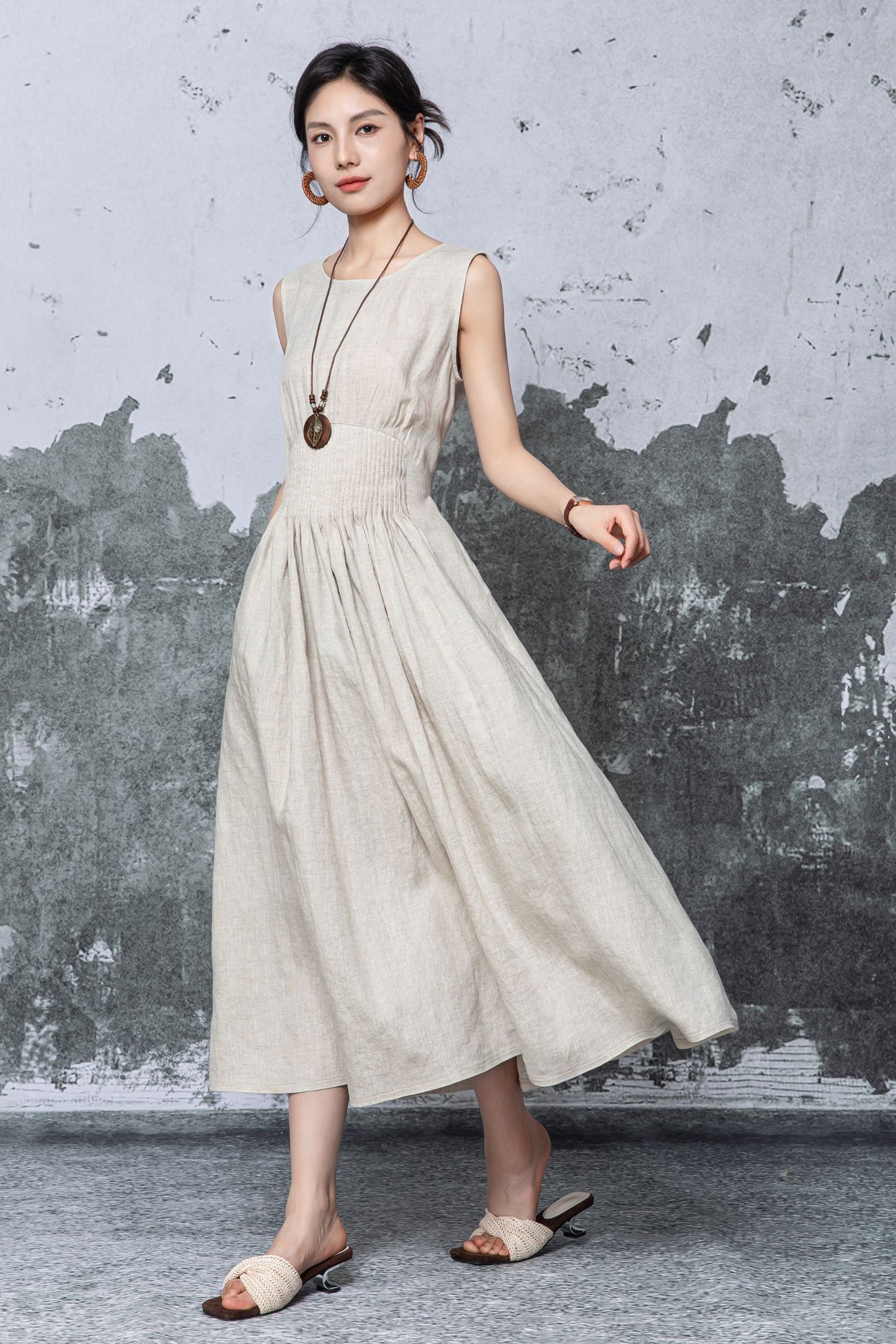Natural Linen Maxi Dress - Sleeveless A-Line with Smocked Waist c5468