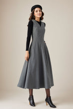 Load image into Gallery viewer, Womens Winter Sleeveless Wool Dress C4320
