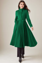 Load image into Gallery viewer, Green fit and flare long wool Coat C4331
