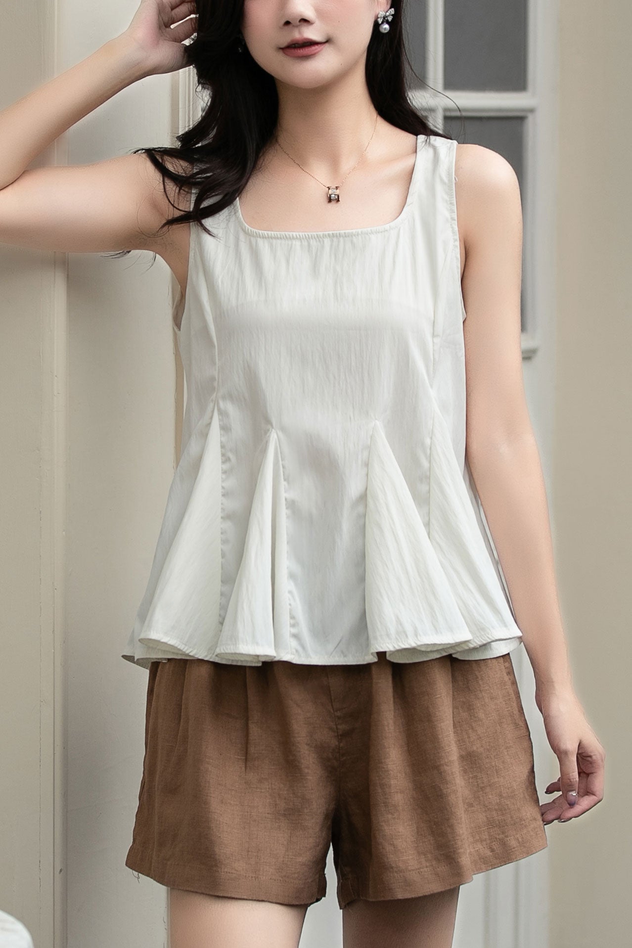 White sleeveless summer blouse women C5040