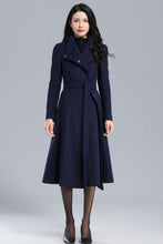 Load image into Gallery viewer, Vintage Inspired Wool Coat Women C2460
