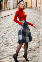 Load image into Gallery viewer, Retro Wool Plaid Skirt Women C4351
