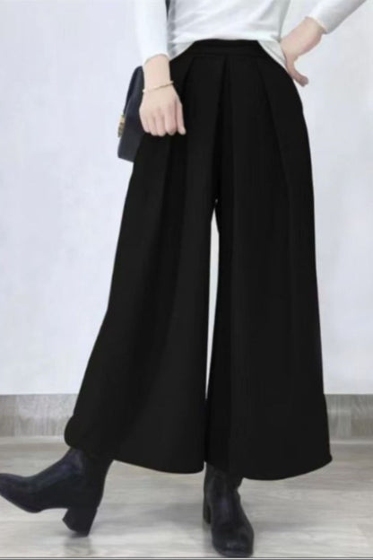 Loose fitting midi wool pants c5086