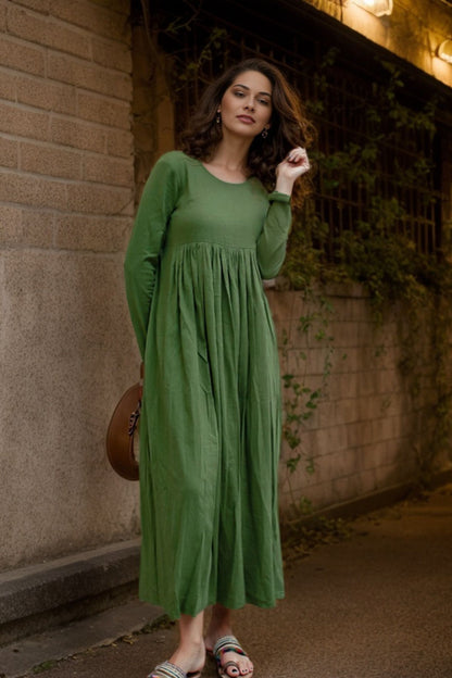 Long-Sleeve Green Linen Maxi Dress C4632