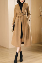 Load image into Gallery viewer, Women&#39;s Autumn and winter camel plaid coat C4216
